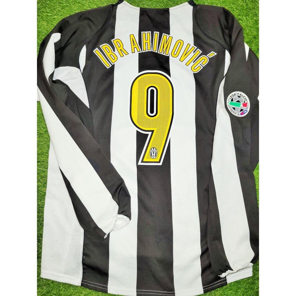 Nike Juventus ZLATAN IBRAHIMOVIC 2004/05 kit L soccer jersey